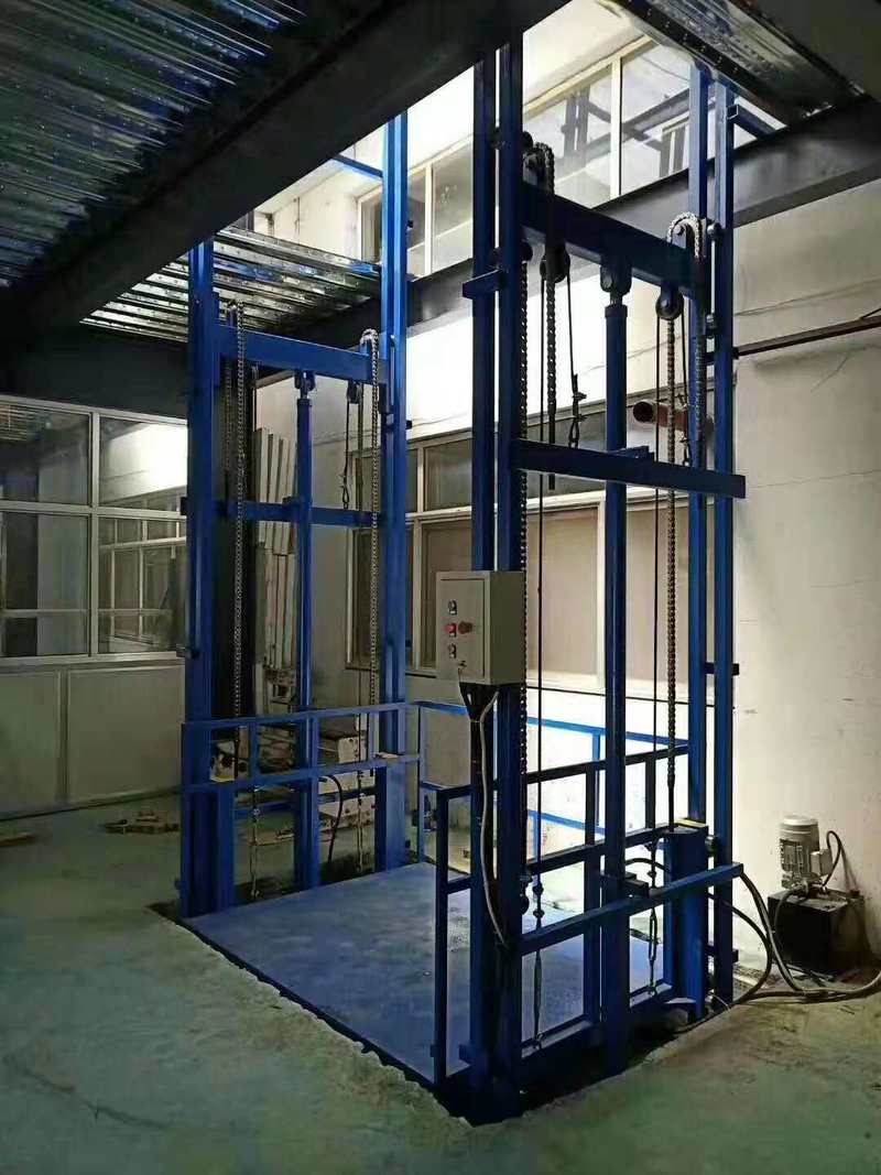 乐山小型货梯