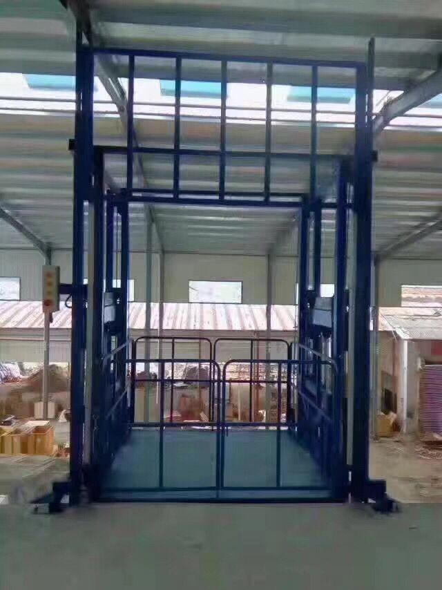 乐山简易货梯